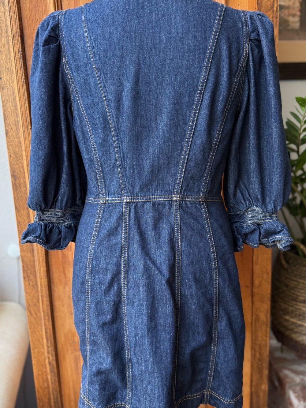 Anthropologie Button-up, Collared 3/4 Puff Sleeve Mini Blue Jean Dress Size 8 - Picture 3 of 12